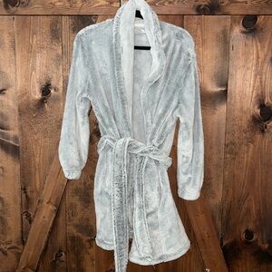 Aerie plush robe